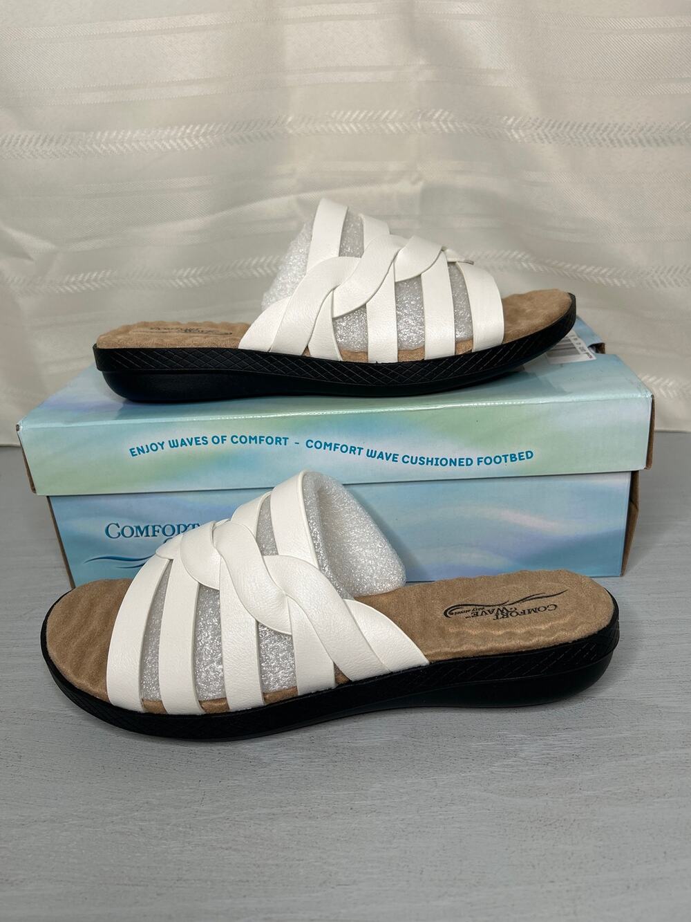 Easy Street Comfort Wave Sheri Slide Sandals White Womens Size 9
